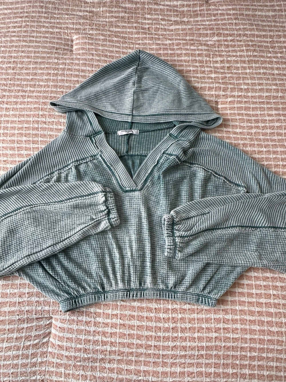 Project Social T Green waffle Cropped V-Neck Hoodie Sweater